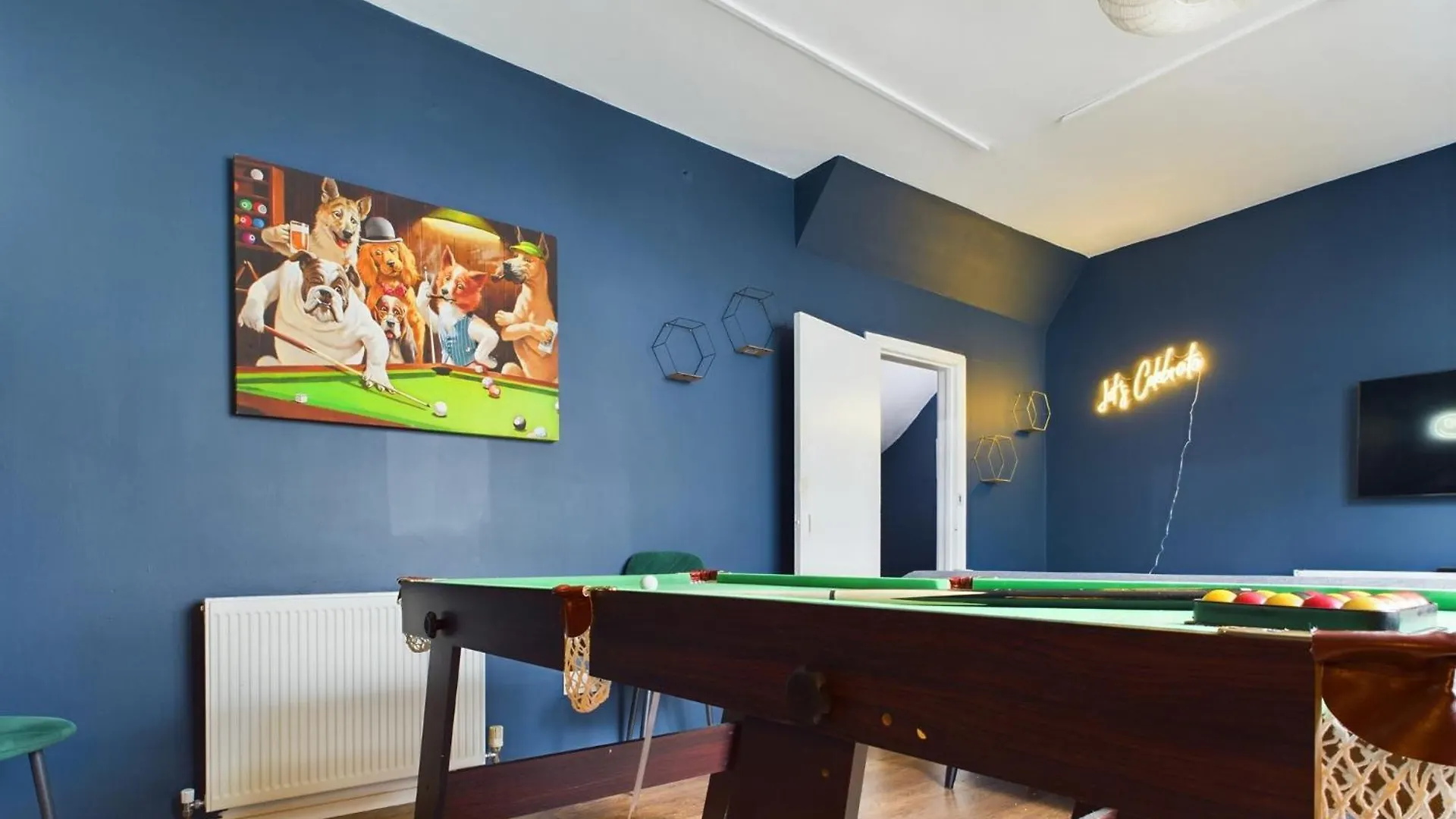 Long Stay Brighton Centre Pool Table 2Bed 4Guests Великобритания