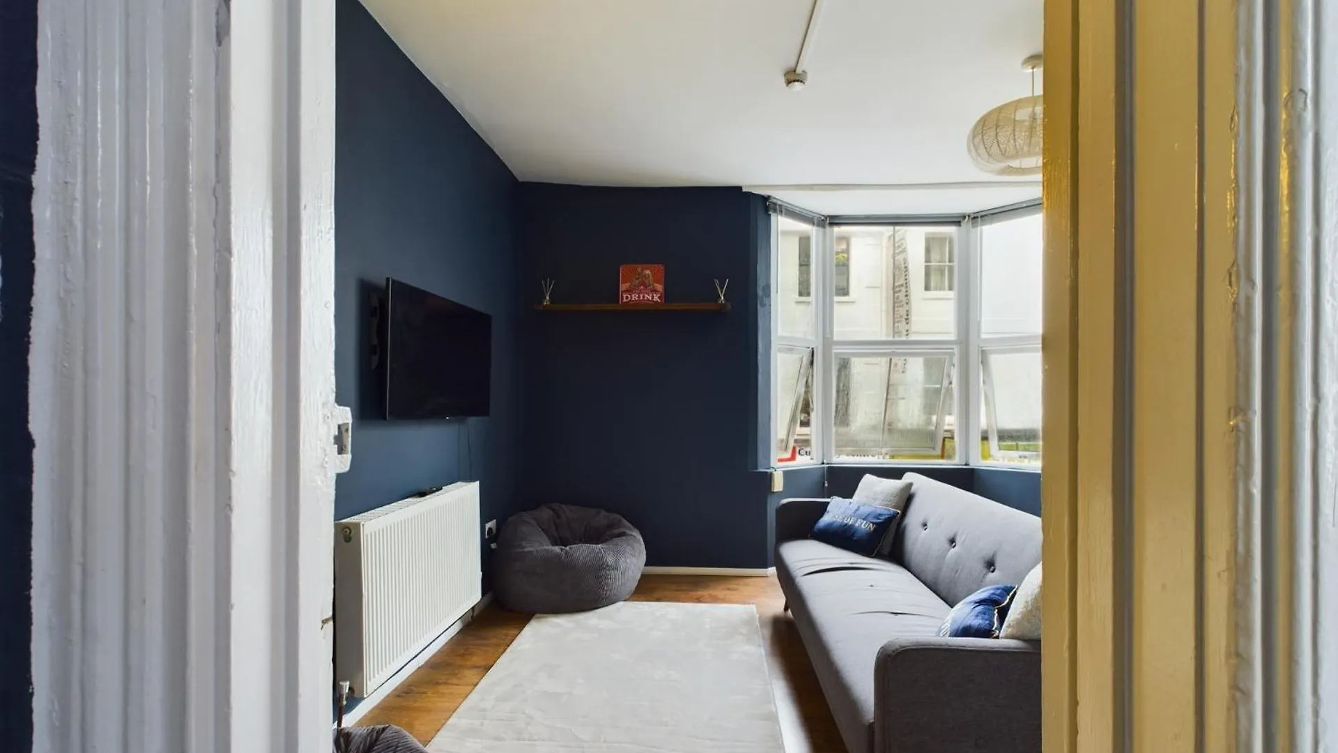Long Stay Brighton Centre Pool Table 2Bed 4Guests Апартаменты
